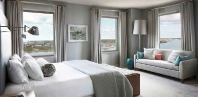 Bright king suite with view at the Hilton Philadelphia at Penn's Landing.