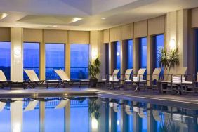 Relaxing indoor-pool at the Hilton Philadelphia at Penn's Landing.