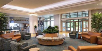 Spacious and comfortable lobby workspace at the Hilton Philadelphia at Penn's Landing.