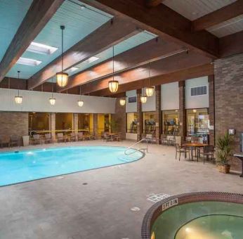 Relaxing indoor pool at the DoubleTree by Hilton Pittsburgh Green Tree.