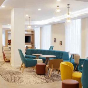 Beautiful hotel workspace perfect for co-working at the Hampton by Hilton Manchester Northern Quarter.