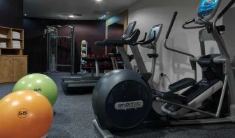 Fitness center at the DoubleTree by Hilton Edinburgh City Centre.