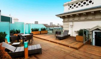 Outdoor terrace perfect for co-working at the Hilton London Paddington.