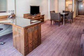 dedicated business center and workspace ideal for working remotely at Hilton London Metropole.