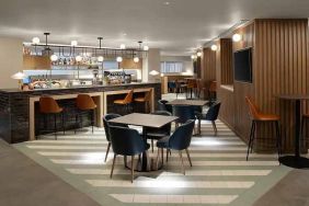 comfortable dining and coworking space at Hilton London Metropole.