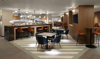 comfortable dining and coworking space at Hilton London Metropole.