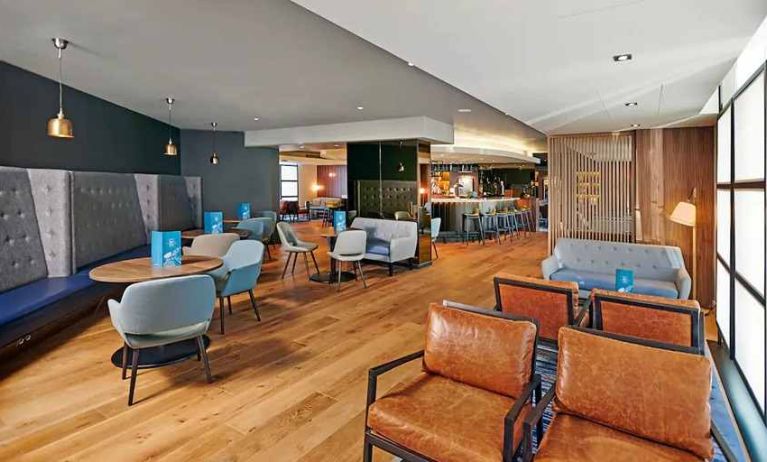 spacious and comfortable lounge area ideal for coworking at DoubleTree by Hilton London ExCel.