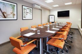 Meeting room with TV screen at the DoubleTree by Hilton London - Hyde Park.