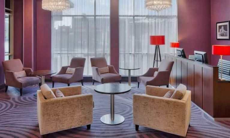 Comfortable lobby workspace at the DoubleTree by Hilton London - Chelsea.