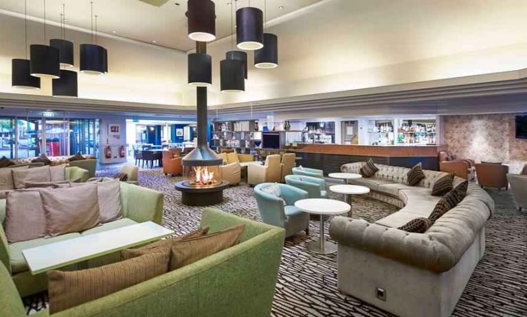 Lobby workspace with lounges at the DoubleTree by Hilton Newbury North.