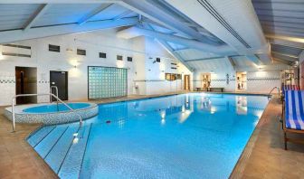 Relaxing indoor pool at the DoubleTree by Hilton Bristol North.