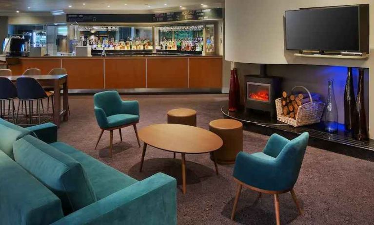 Comfortable lobby workspace at the DoubleTree by Hilton Manchester Airport.