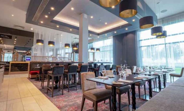 Restaurant area perfect for co-working at the Hilton Garden Inn Birmingham Airport UK.