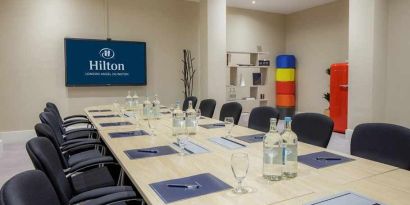 professional meeting room at Hilton London Angel Islington.