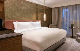 Lincoln Plaza London, Curio Collection By Hilton, Canary Warf