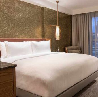 Lincoln Plaza London, Curio Collection By Hilton