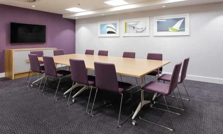 professional and well equipped meeting room at Hampton by Hilton Exeter Airport.