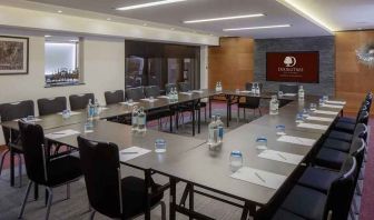 professional meeting room at DoubleTree by Hilton London Greenwich.