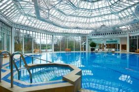 Stylish and relaxing swimming pool at the Hilton Birmingham Metropole.