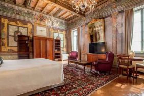 Beautiful king suite with working station at the Grand Hotel Villa Torretta Milan Sesto, Curio Collection.