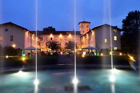 Outdoor pool at the Grand Hotel Villa Torretta Milan Sesto, Curio Collection.