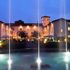 Outdoor pool at the Grand Hotel Villa Torretta Milan Sesto, Curio Collection.