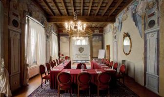 Meeting room with u shape table at the Grand Hotel Villa Torretta Milan Sesto, Curio Collection.