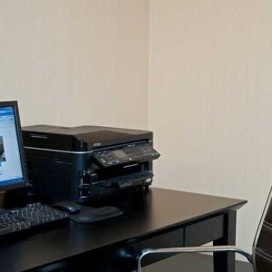 dedicated work station and business center with PC, internet, work desk, and printer at Hampton Inn Bloomington.