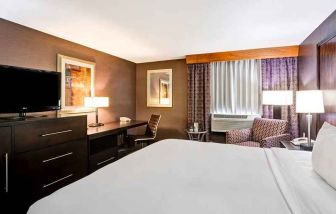 spacious king room with TV and work desk at DoubleTree by Hilton Hotel Downtown Wilmington - Legal District.