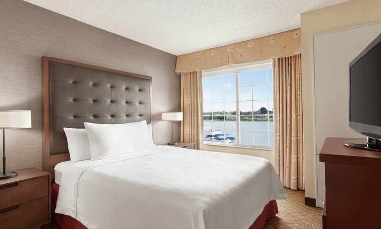 beautiful king room with TV and waterview at Homewood Suites by Hilton Oakland-Waterfront.