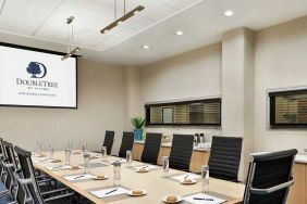 professional meeting room for all business needs at DoubleTree by Hilton Hotel Albuquerque.