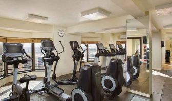 well equipped fitness center at Hilton Rosemont/Chicago O'Hare.