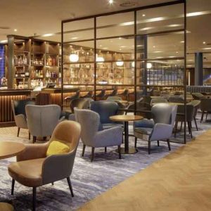 Elegant dining area perfect for co-working at the Hilton Dublin Airport.