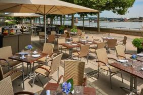 Beautiful outdoor terrace perfect as workspace at the Hilton Mainz.