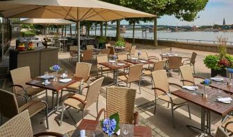 Beautiful outdoor terrace perfect as workspace at the Hilton Mainz.