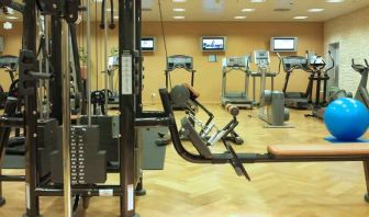 Fitness center at the Hilton Munich Airport.