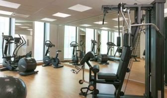 Fully equipped fitness center at the Hilton Garden Inn Bordeaux Centre.