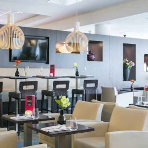 Dining area at the Hampton by Hilton Amsterdam Airport Schiphol.