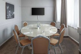 dedicated business room with work desk at DoubleTree by Hilton Bristol City Centre.