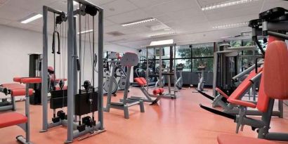 Fully equipped fitness center at the Hilton Amsterdam.