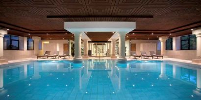 Relaxing indoor pool at the DoubleTree by Hilton Royal Parc Soestduinen.