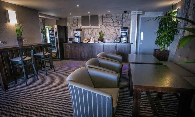 comfortable lounge and coworking space at DoubleTree by Hilton Bristol South - Cadbury House.