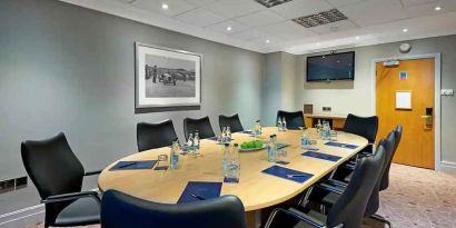 professional meeting room at Hilton Cobham.