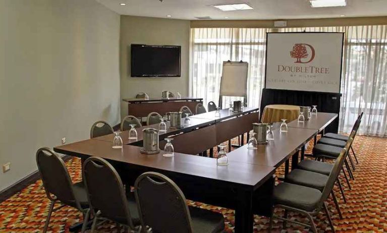 professional meeting room for business meetings and conferences at DoubleTree by Hilton Hotel Cariari San Jose - Costa Rica.