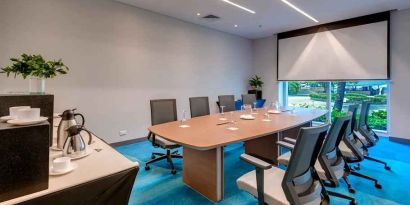 professional meeting room at Hilton Cartagena Hotel.