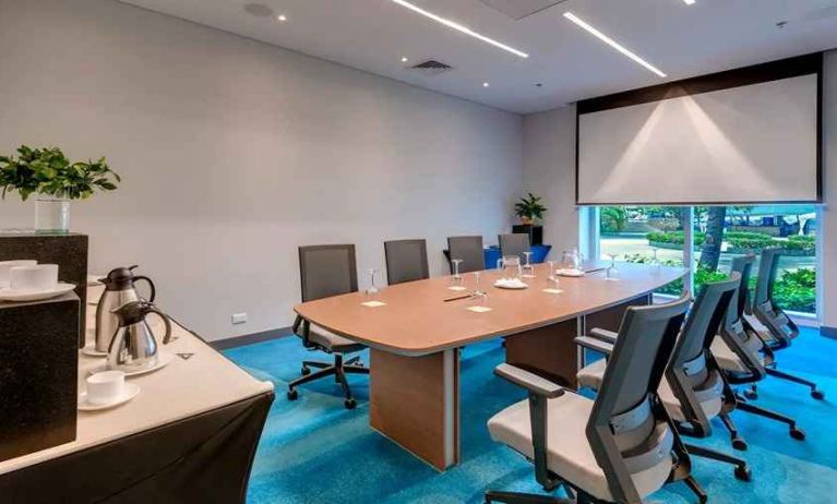 professional meeting room at Hilton Cartagena Hotel.