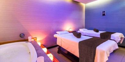 luxurious day spa available at DoubleTree by Hilton Bogota Salitre AR.