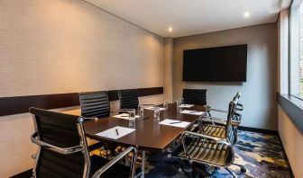 professional meeting room at DoubleTree by Hilton Bogota Salitre AR.