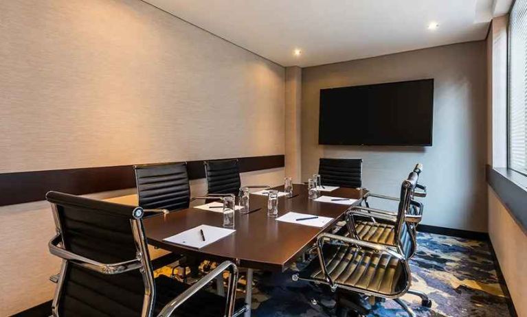 professional meeting room at DoubleTree by Hilton Bogota Salitre AR.