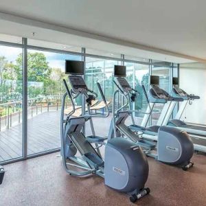 well equipped fitness center at Hilton Garden Inn Bogota Airport.